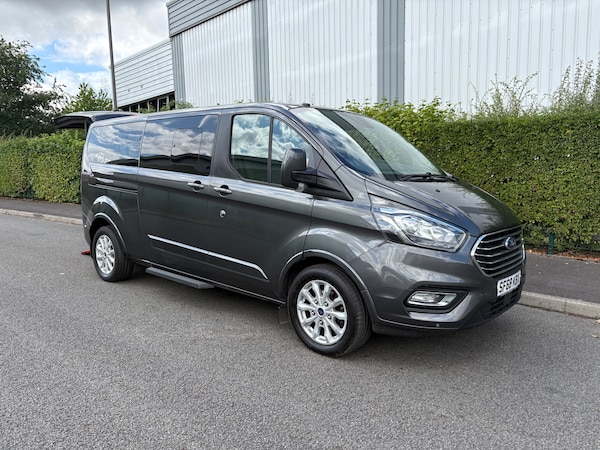 Used Ford Tourneo Custom 2018 for sale - 74930267: Photo 3