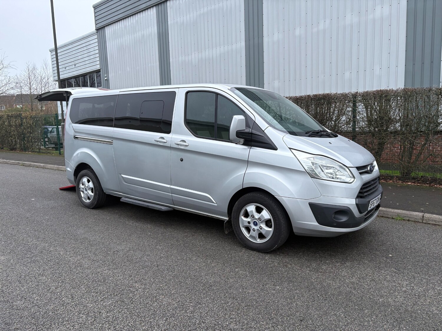 Used Ford Tourneo Custom 2018 for sale - 77449892: Photo 3