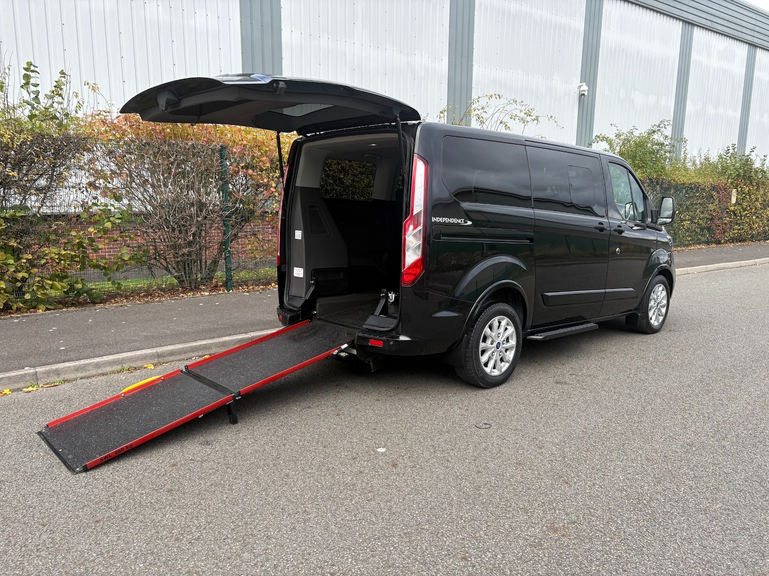 Used Ford Tourneo Custom 2020 for sale - 76366779: Photo 1