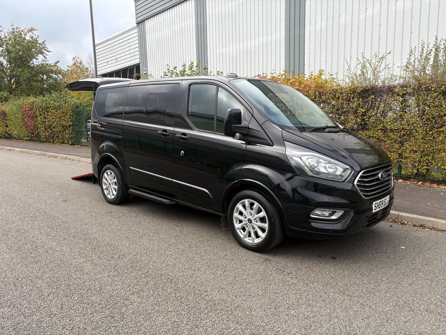 Used Ford Tourneo Custom 2020 for sale - 76366779: Photo 3