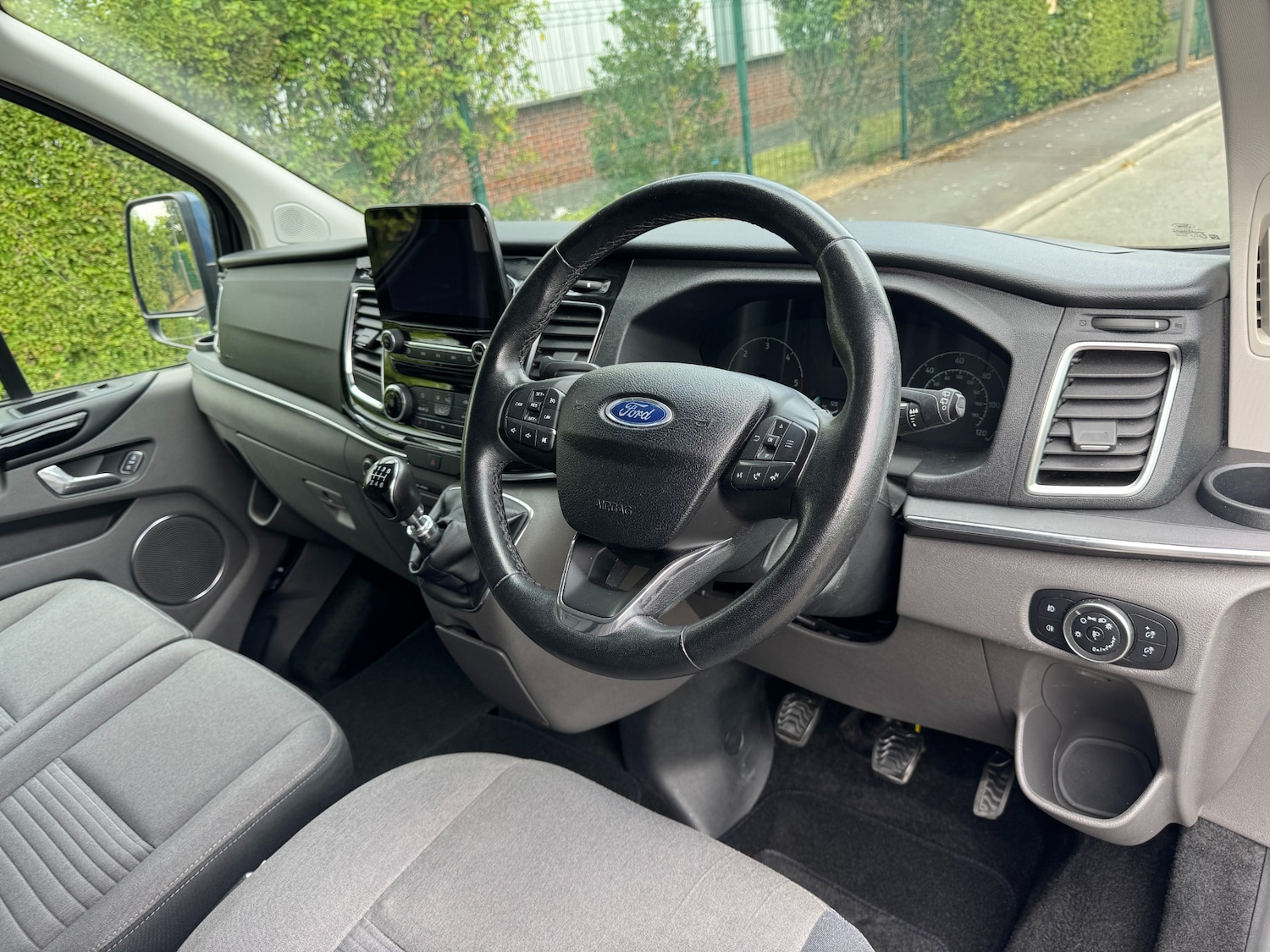Used Ford Tourneo Custom 2019 for sale - 76063995: Photo 11