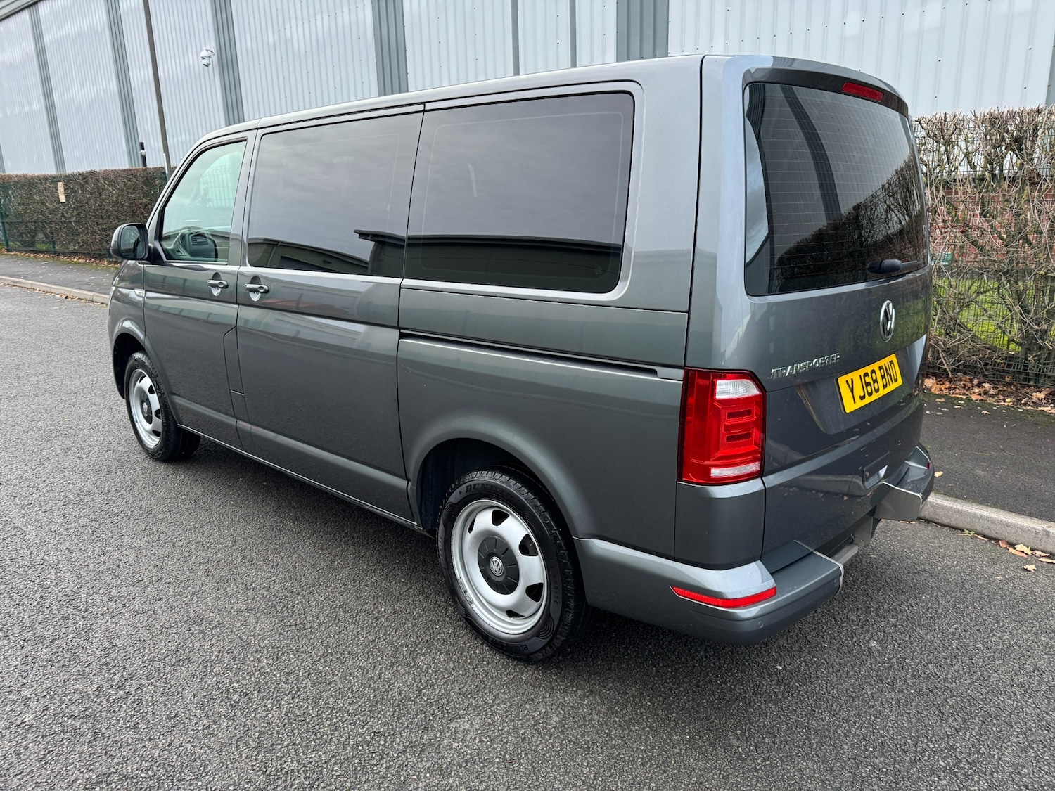 Used Volkswagen Transporter Shuttle 2019 for sale - 76863683: Photo 16