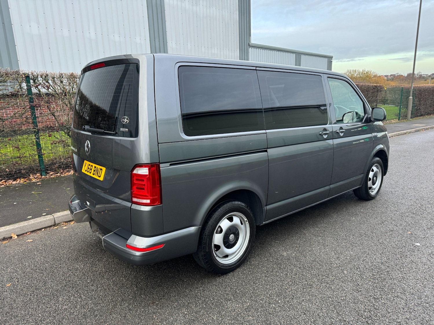 Used Volkswagen Transporter Shuttle 2019 for sale - 76863683: Photo 4