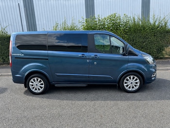 Used Ford Tourneo Custom 2019 for sale - 79244259: Photo