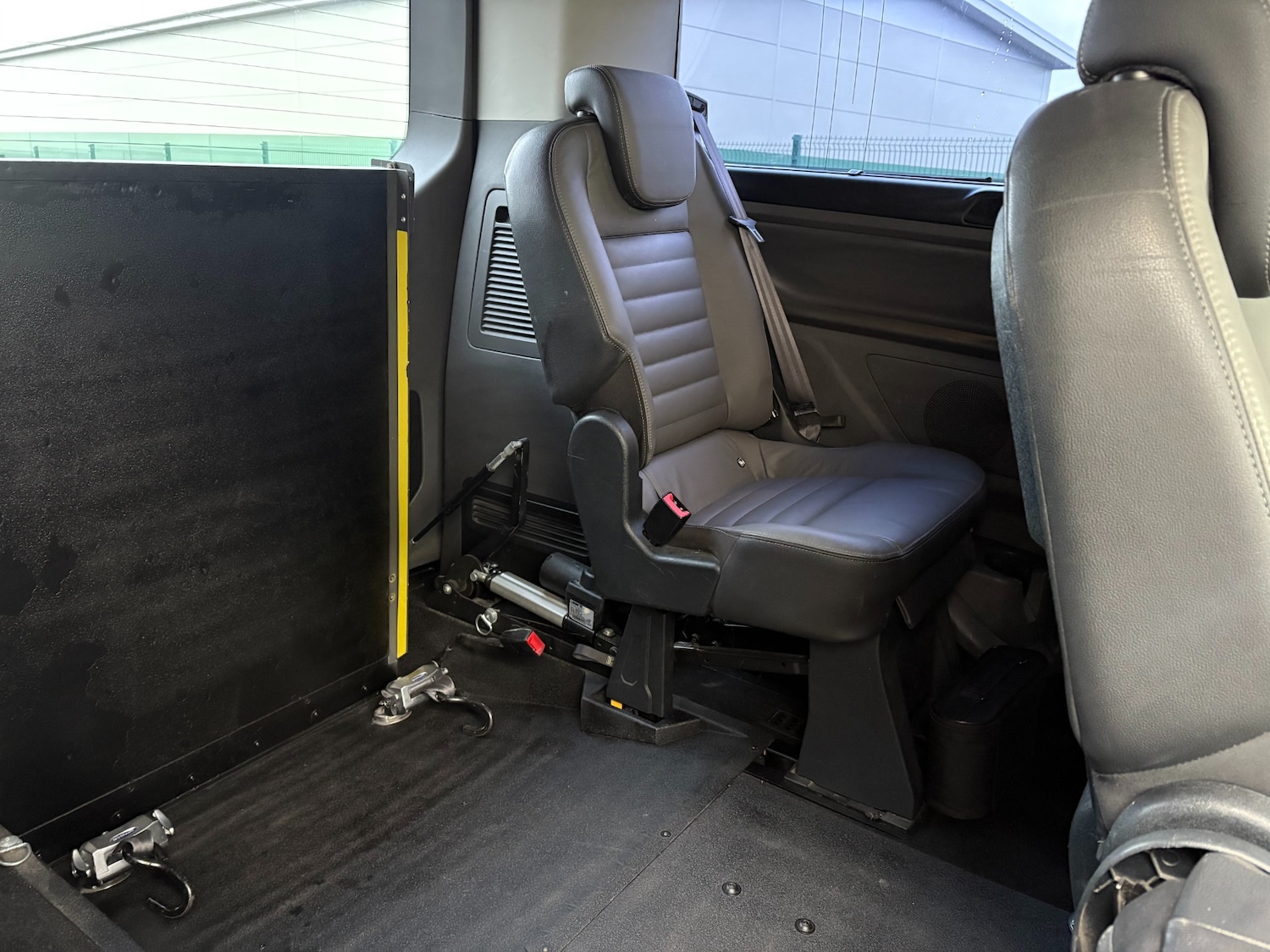 Used Ford Tourneo Custom 2020 for sale - 76984249: Photo 12