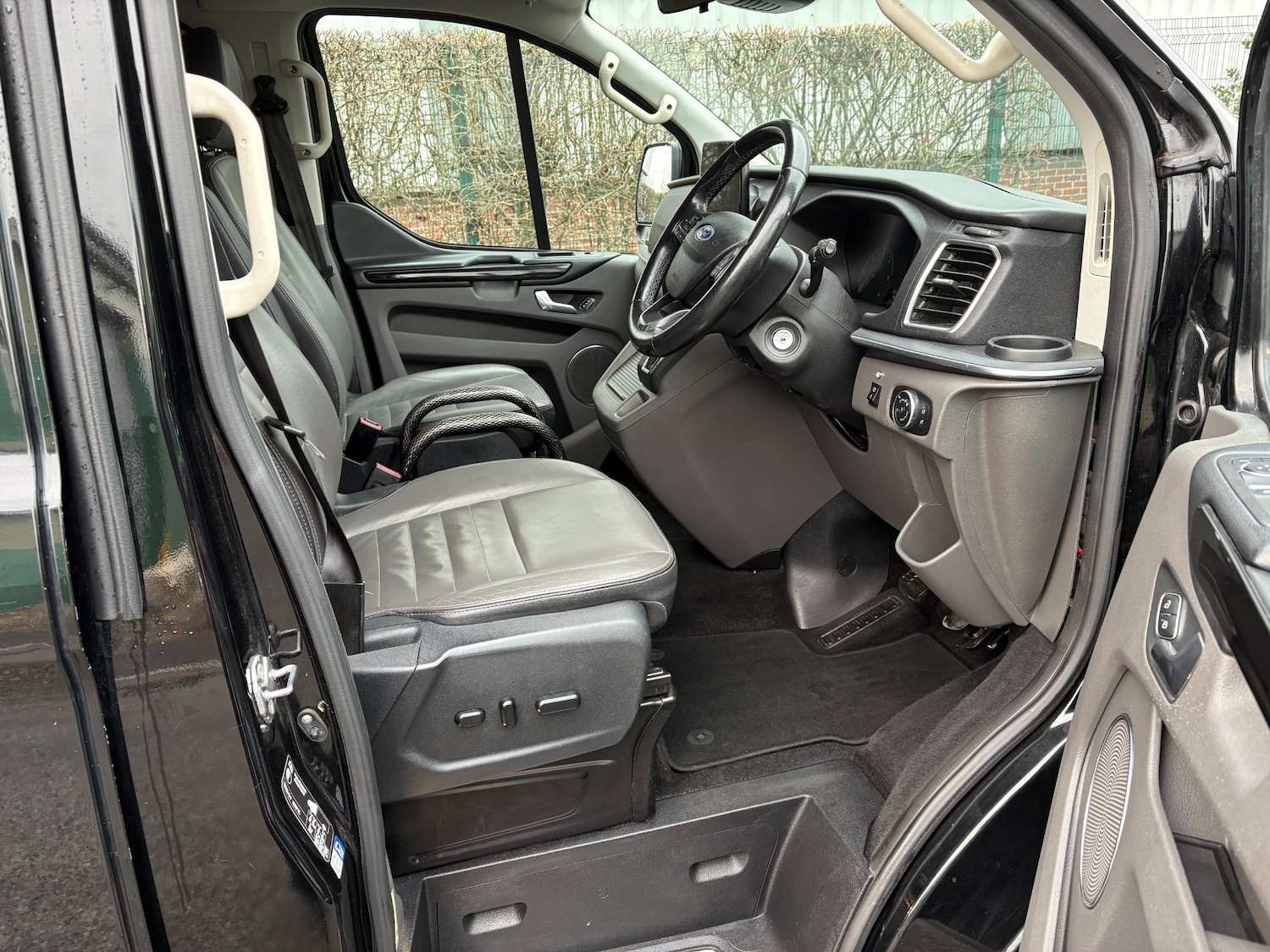 Used Ford Tourneo Custom 2020 for sale - 76984249: Photo 16