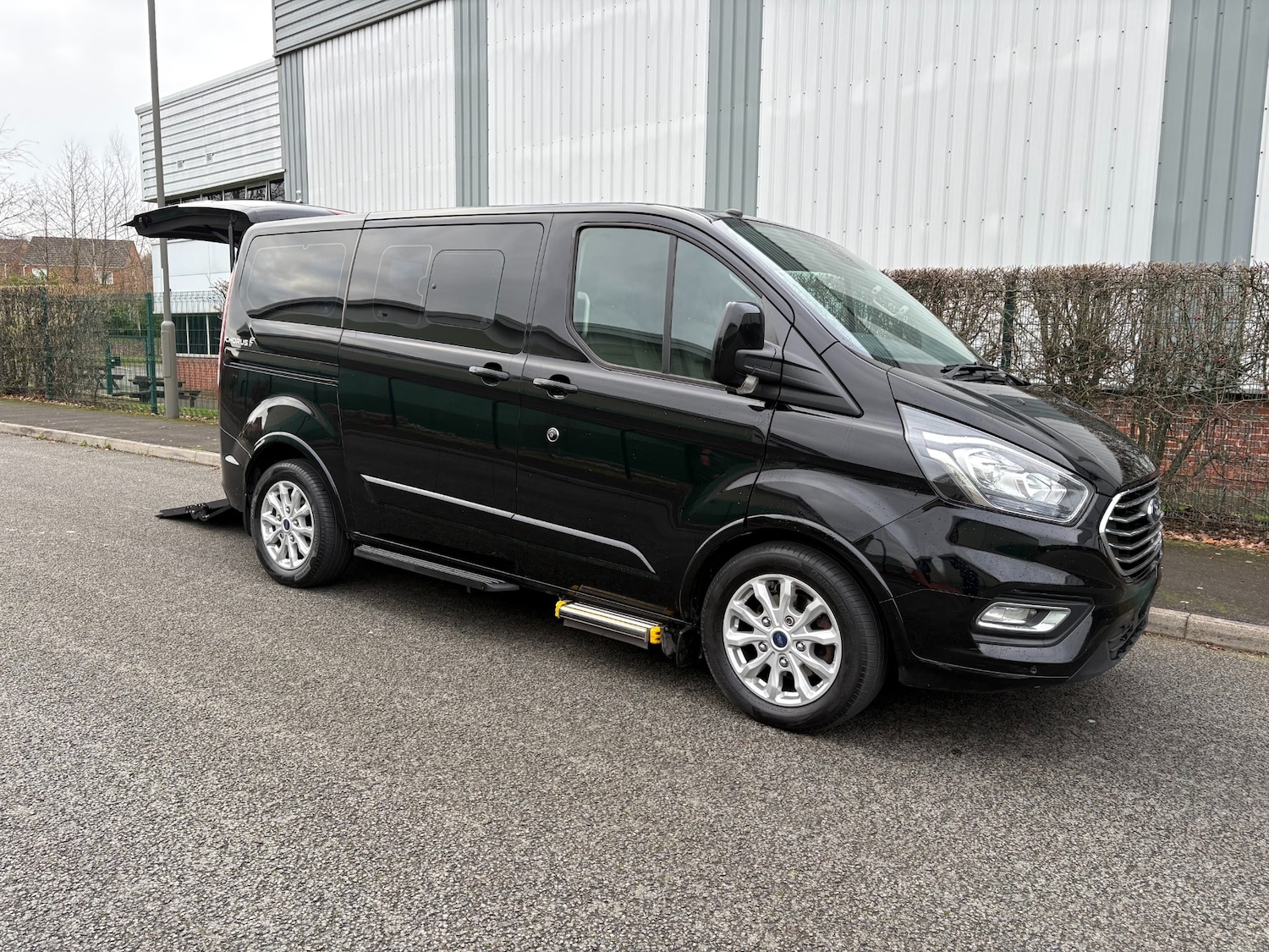 Used Ford Tourneo Custom 2020 for sale - 76984249: Photo 3