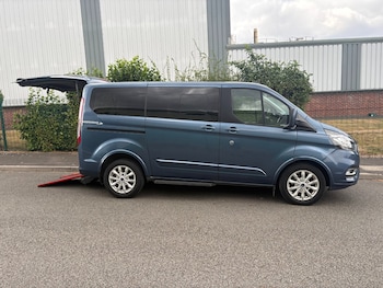 Used Ford Tourneo Custom 2019 for sale - 79319266: Photo