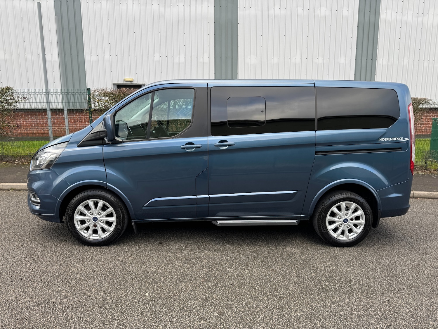Used Ford Tourneo Custom 2019 for sale - 77198343: Photo 13