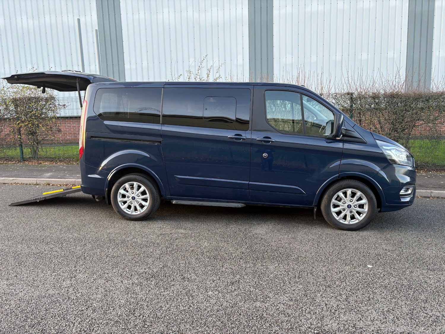 Used Ford Tourneo Custom 2019 for sale - 76568721: Photo 2