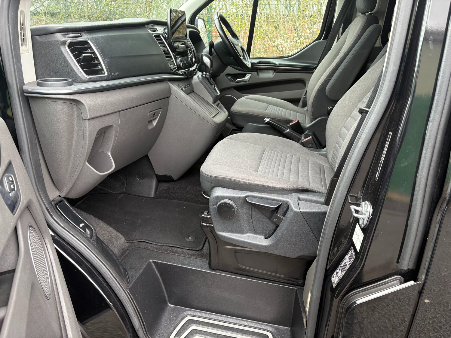 Used Ford Tourneo Custom 2020 for sale - 78011605: Photo 10