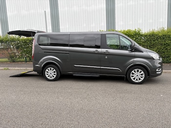 Used Ford Tourneo Custom 2023 for sale - 78592111: Photo