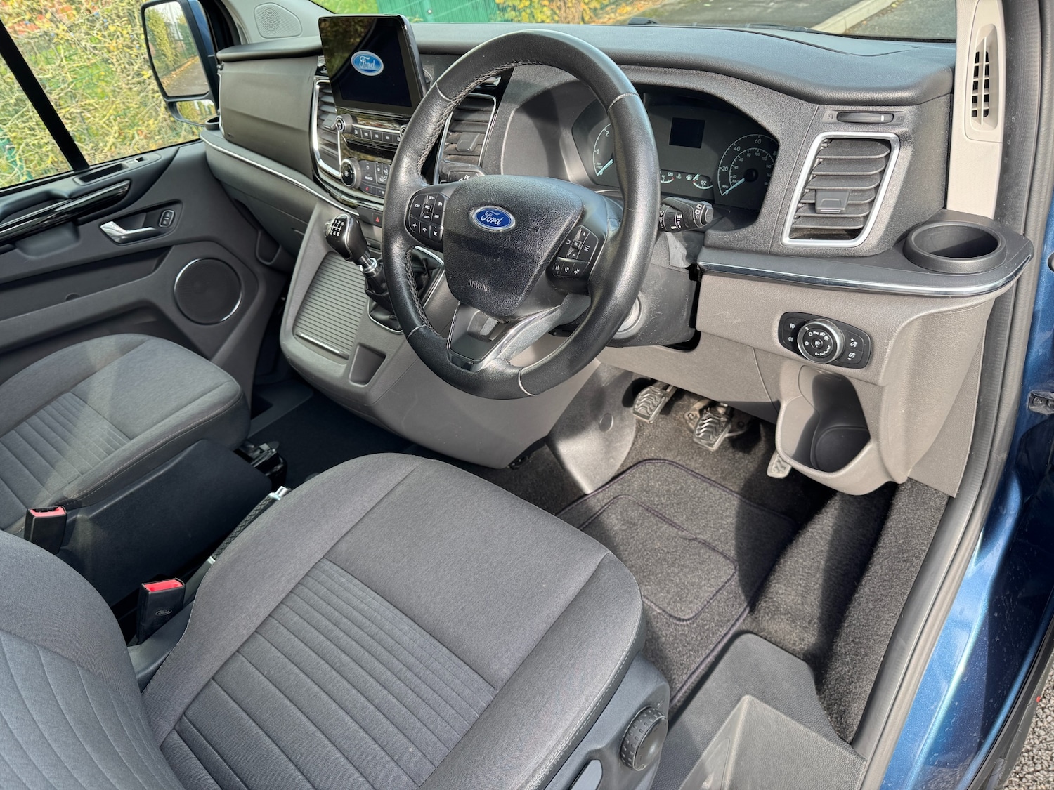 Used Ford Tourneo Custom 2018 for sale - 76382626: Photo 11