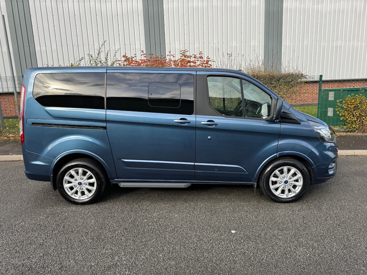 Used Ford Tourneo Custom 2018 for sale - 76382626: Photo 3