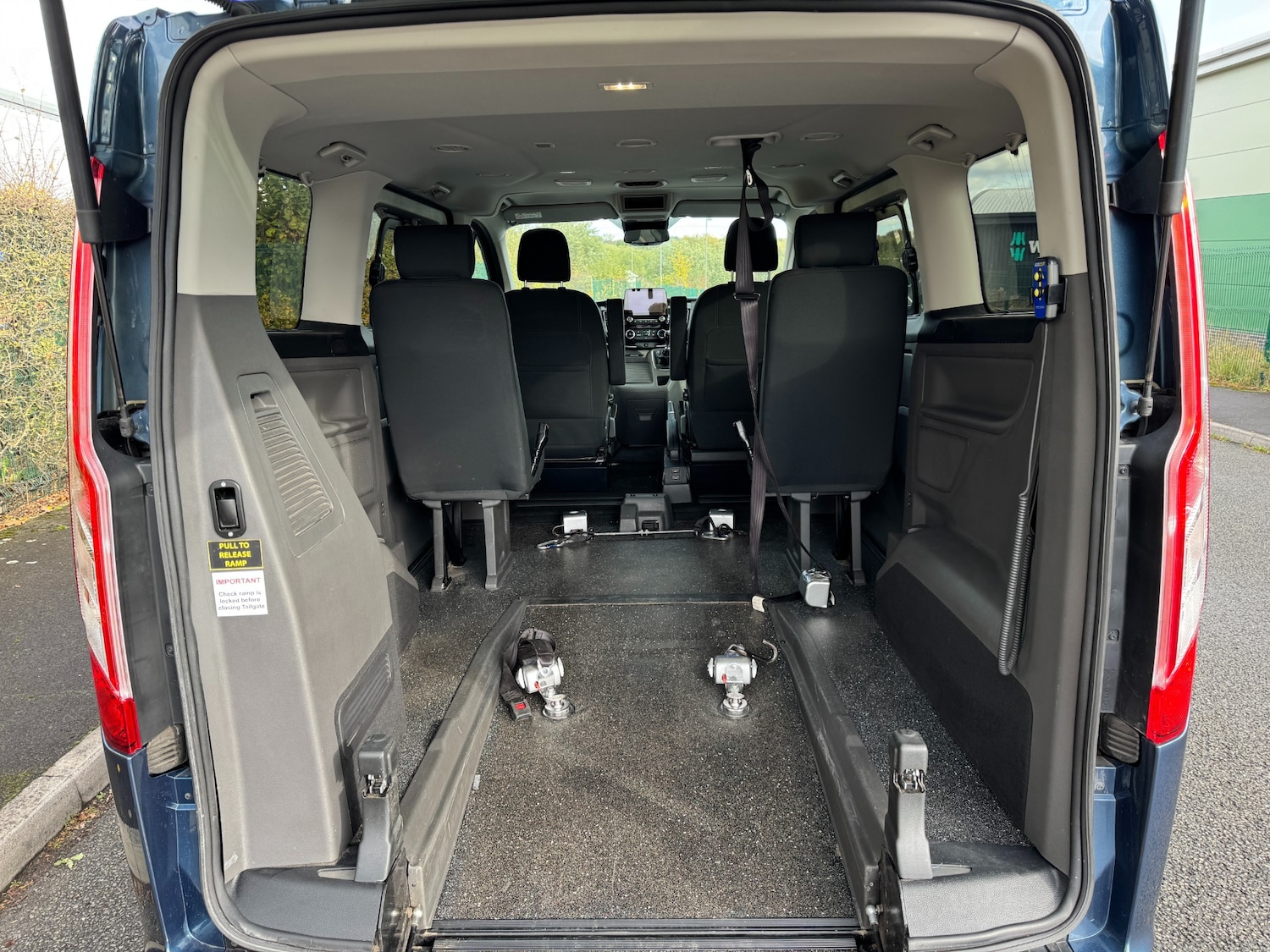 Used Ford Tourneo Custom 2018 for sale - 76382626: Photo 8