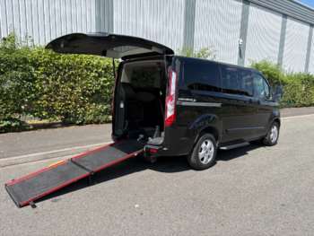 Used Ford Tourneo Custom 2018 for sale - 74927750: Photo