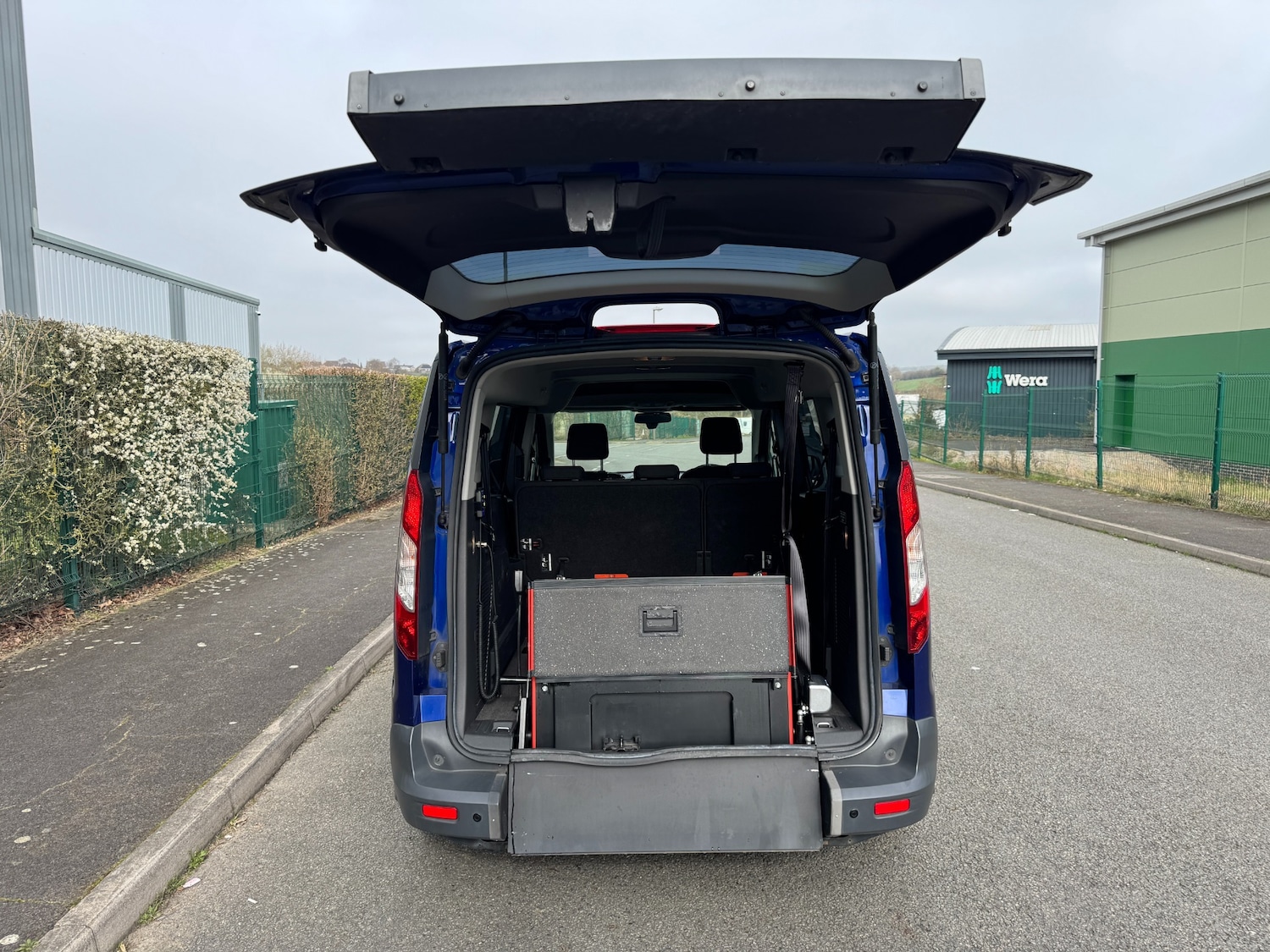 Used Ford Grand Tourneo Connect 2018 for sale - 77937304: Photo 7