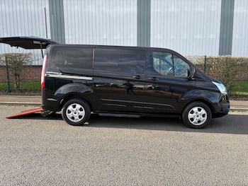 Used Ford Tourneo Custom 2018 for sale - 77938449: Photo