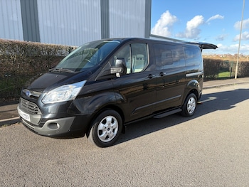 Used Ford Tourneo Custom 2018 for sale - 77938449: Photo