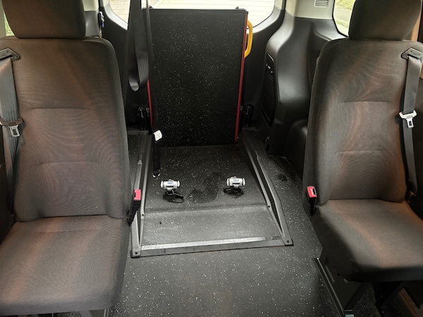 Used Ford Tourneo Custom 2018 for sale - 76253863: Photo 8