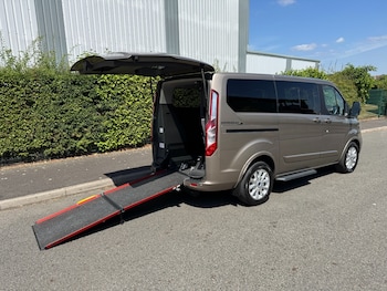 Ford - Tourneo Custom