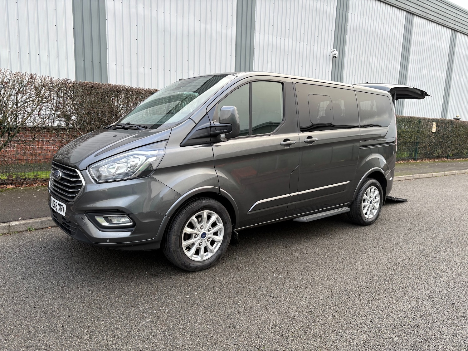 Used Ford Tourneo Custom 2018 for sale - 76807584: Photo 4