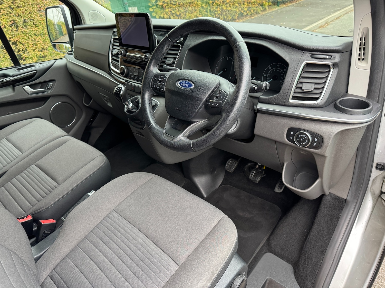 Used Ford Tourneo Custom 2020 for sale - 76280626: Photo 11