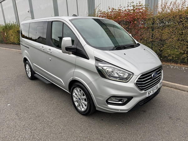 Used Ford Tourneo Custom 2020 for sale - 76280626: Photo 2