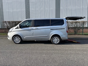 Used Ford Tourneo Custom 2022 for sale - 78386034: Photo