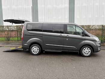 Used Ford Tourneo Custom 2019 for sale - 78460268: Photo