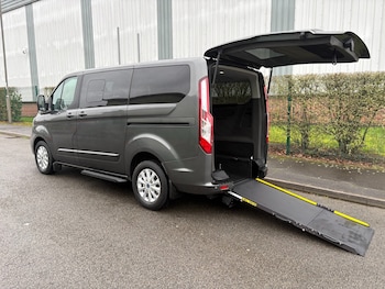 Used Ford Tourneo Custom 2019 for sale - 78460268: Photo