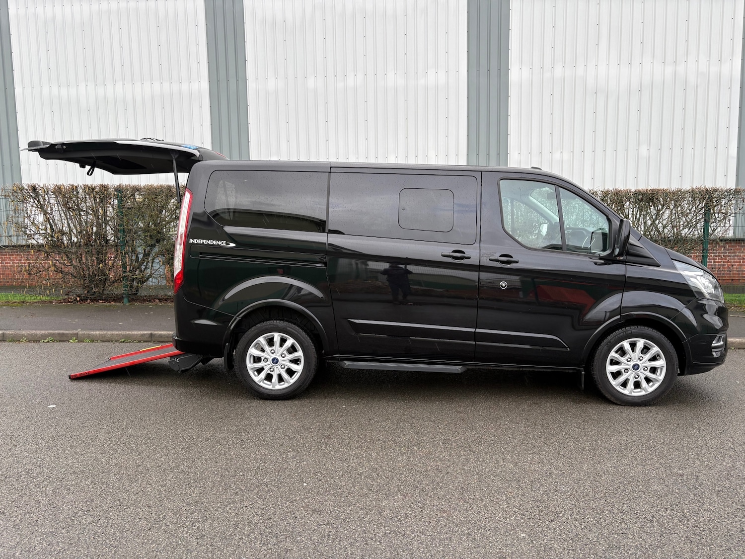 Used Ford Tourneo Custom 2024 for sale - 77915433: Photo 3
