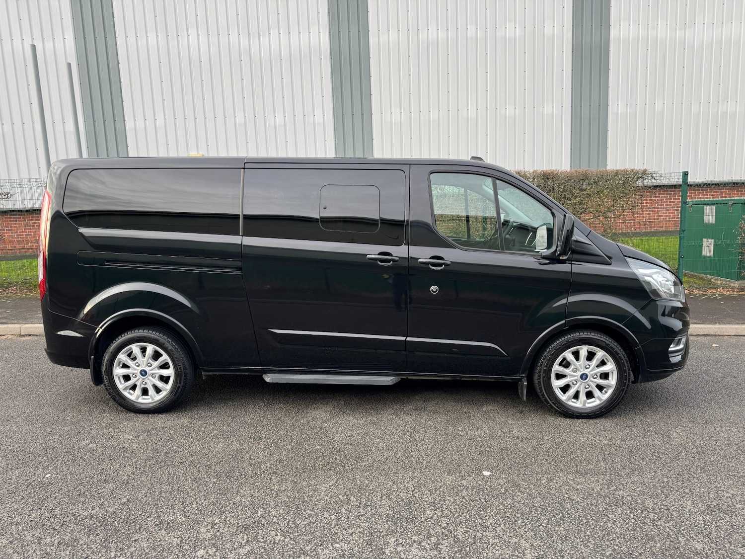 Used Ford Tourneo Custom 2023 for sale - 77072909: Photo 4