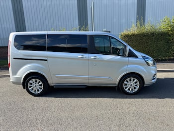 Used Ford Tourneo Custom 2019 for sale - 79840703: Photo