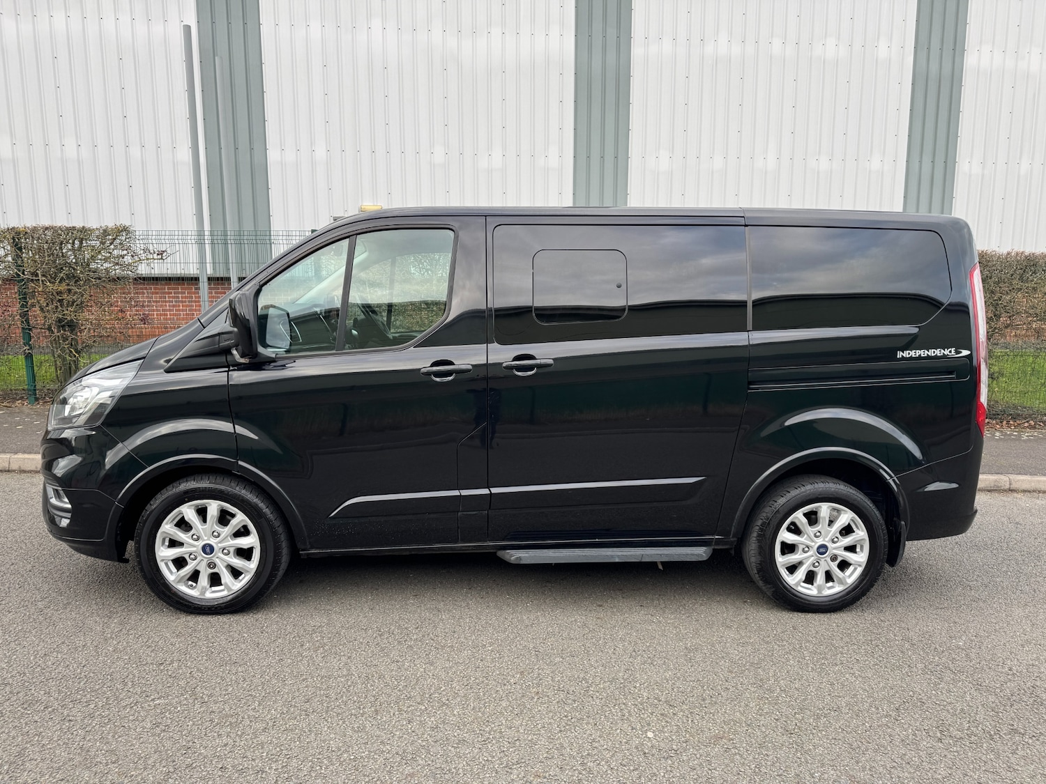 Used Ford Tourneo Custom 2020 for sale - 77019420: Photo 13