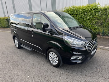 Used Ford Tourneo Custom 2019 for sale - 78614075: Photo
