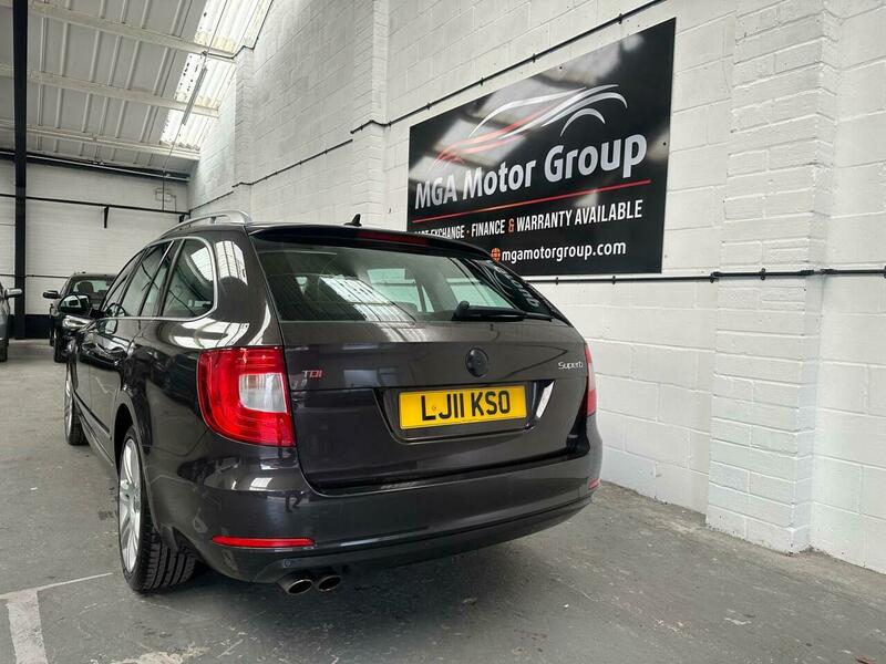 Used Skoda Superb 2011 for sale - 76197392: Photo 15