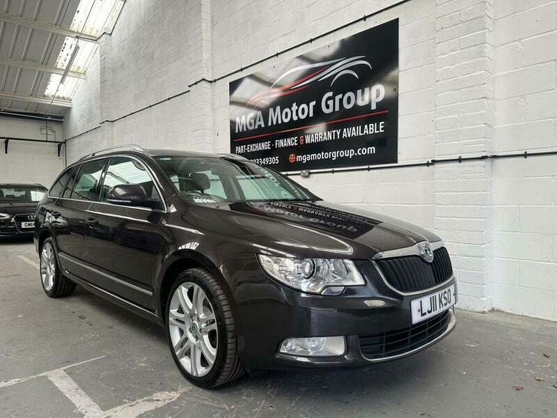 Used Skoda Superb 2011 for sale - 76197392: Photo 2