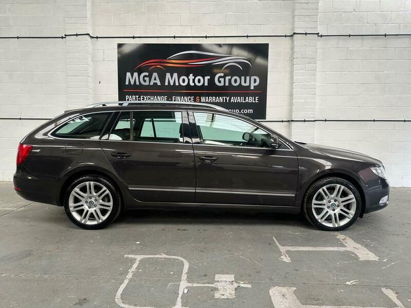 Used Skoda Superb 2011 for sale - 76197392: Photo 5