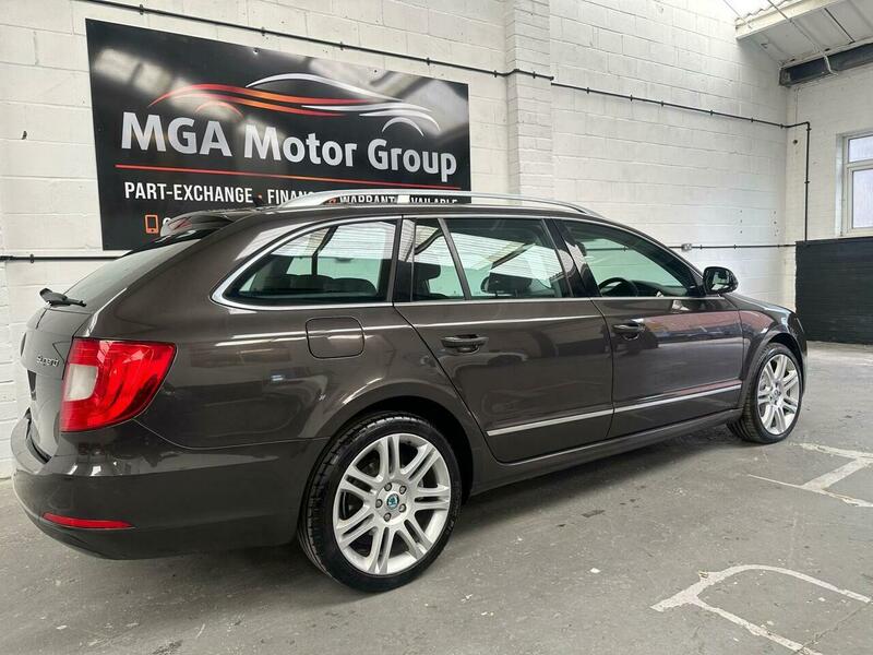 Used Skoda Superb 2011 for sale - 76197392: Photo 6