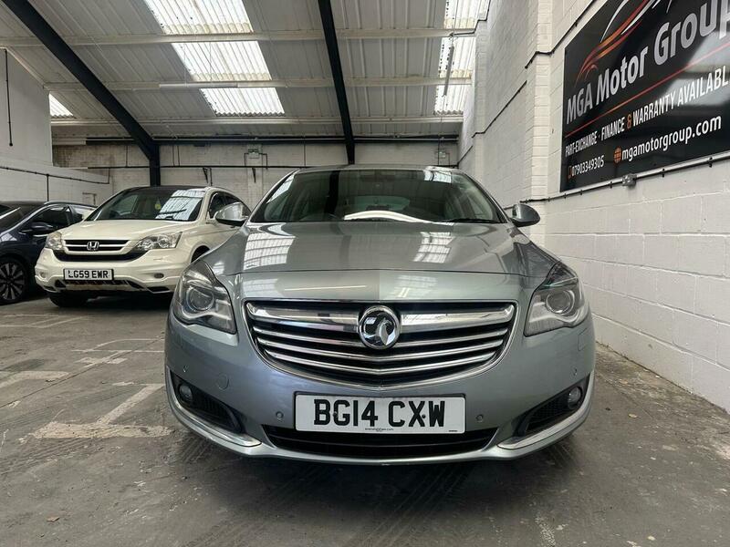Used Vauxhall Insignia 2014 for sale - 77250967: Photo 2