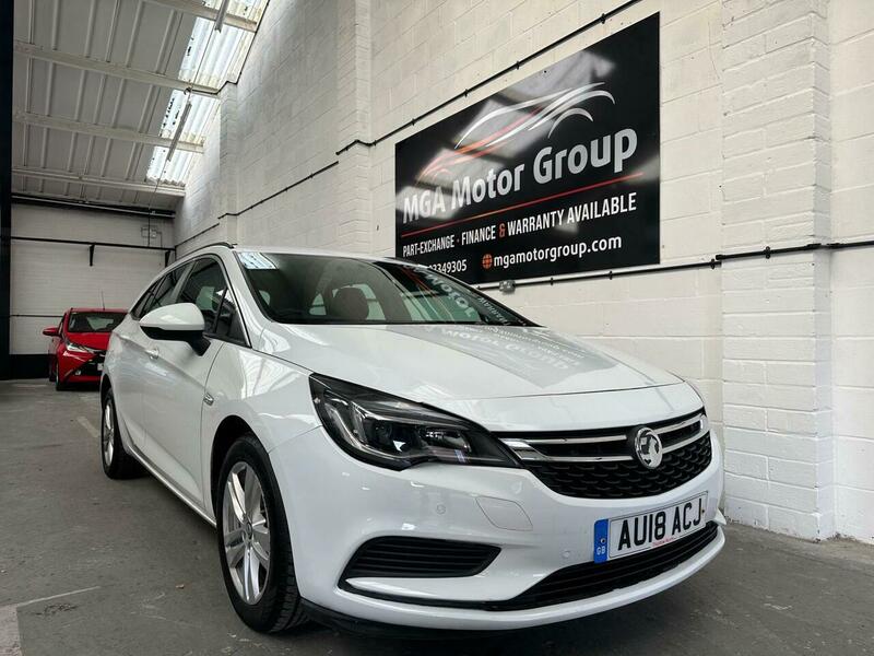 Used Vauxhall Astra 2018 for sale - 76712187: Photo 2