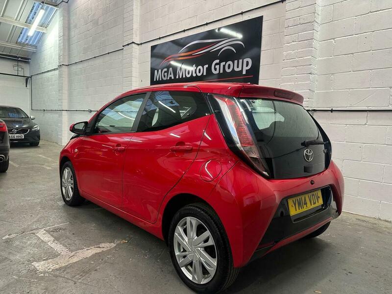 Used Toyota AYGO 2014 for sale - 76520880: Photo 11