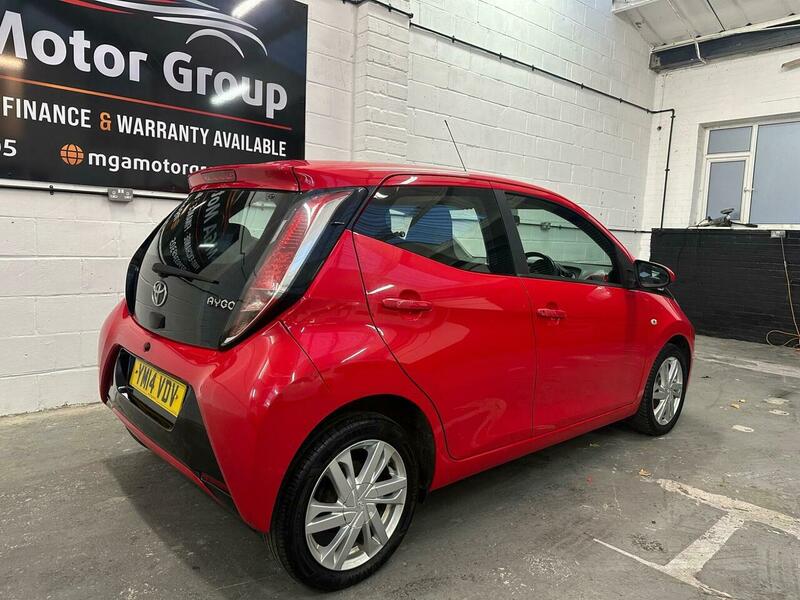 Used Toyota AYGO 2014 for sale - 76520880: Photo 6