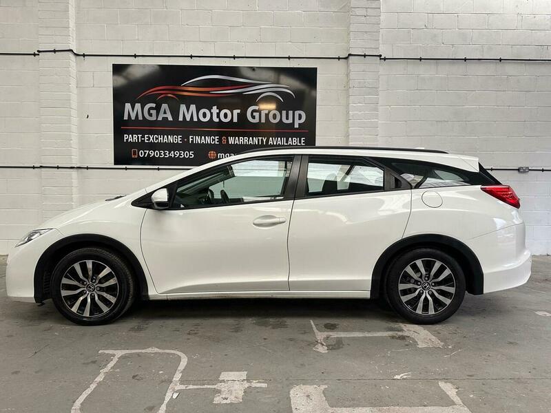 Used Honda Civic 2016 for sale - 76430610: Photo 11