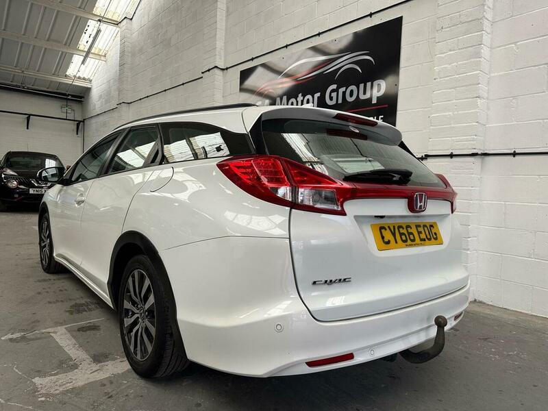 Used Honda Civic 2016 for sale - 76430610: Photo 13