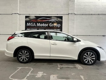 Used Honda Civic 2016 for sale - 76430610: Photo