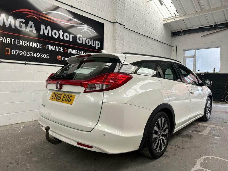 Used Honda Civic 2016 for sale - 76430610: Photo 6