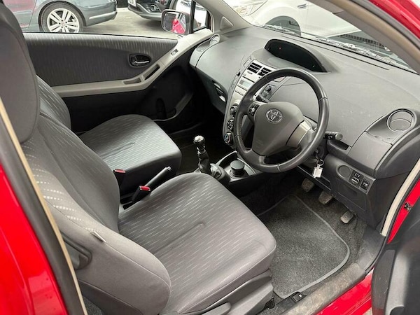 Used Toyota Yaris 2009 for sale - 75689303: Photo 14