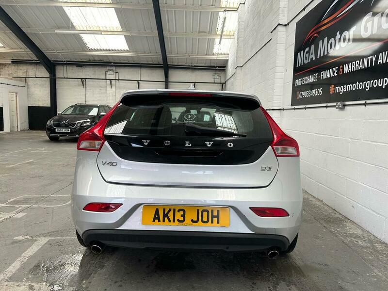 Used Volvo V40 2013 for sale - 77643409: Photo 13